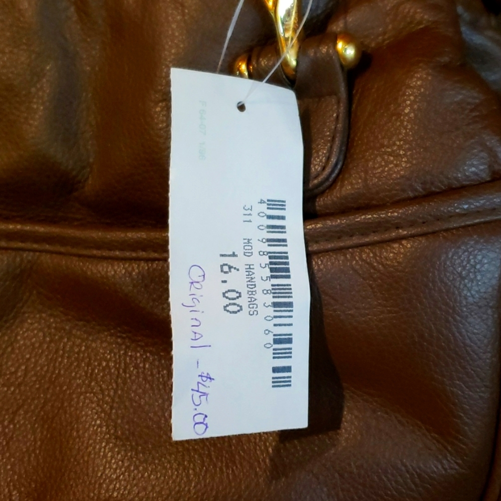COURTENAY Brown Handbag with Detachable Key Fob NWT - Picture 2 of 8